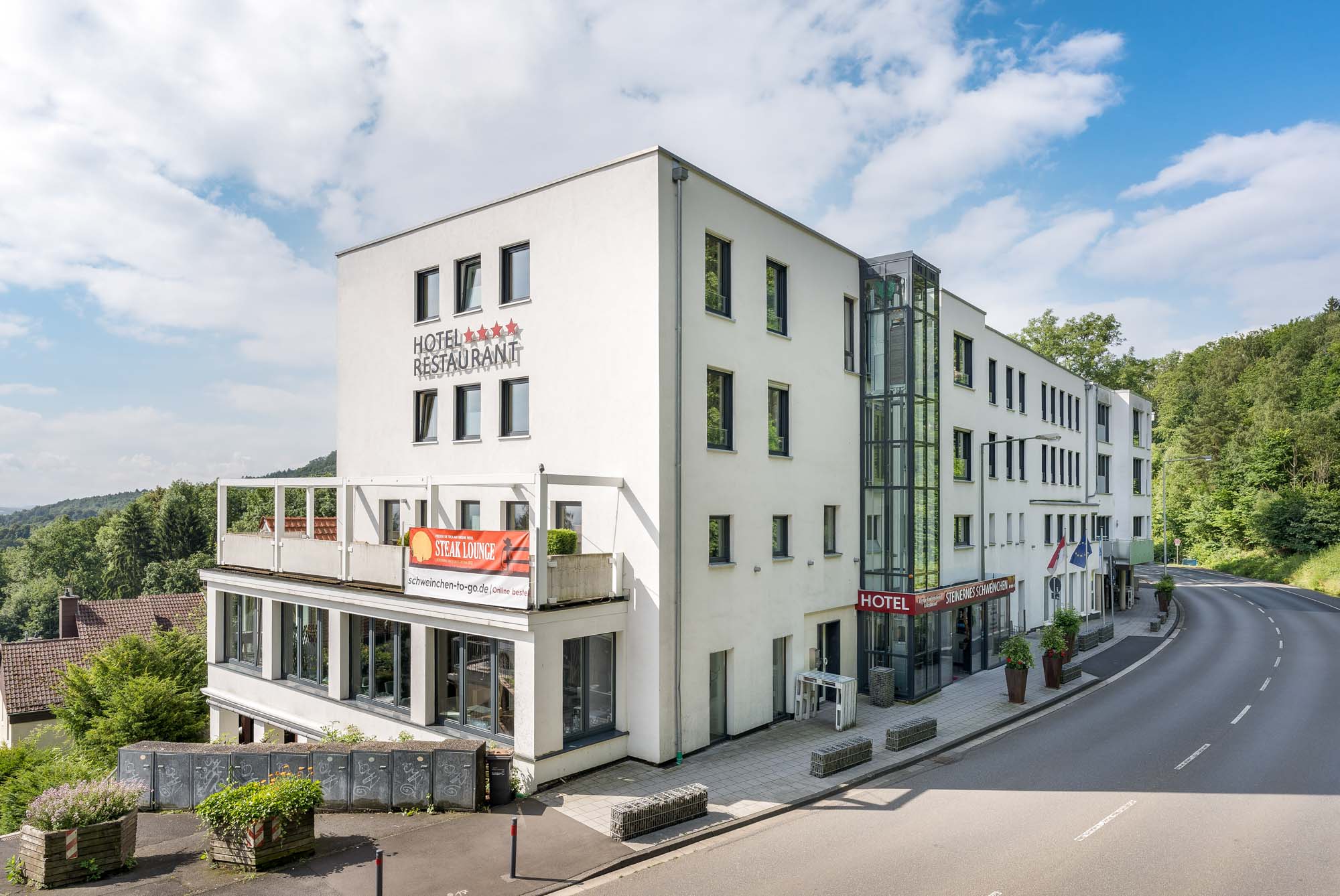 Steinernes_Schweinchen_Hotel.jpg